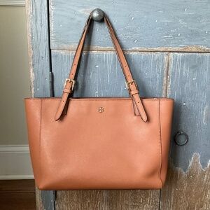 Tory Burch Tan Leather Tote.